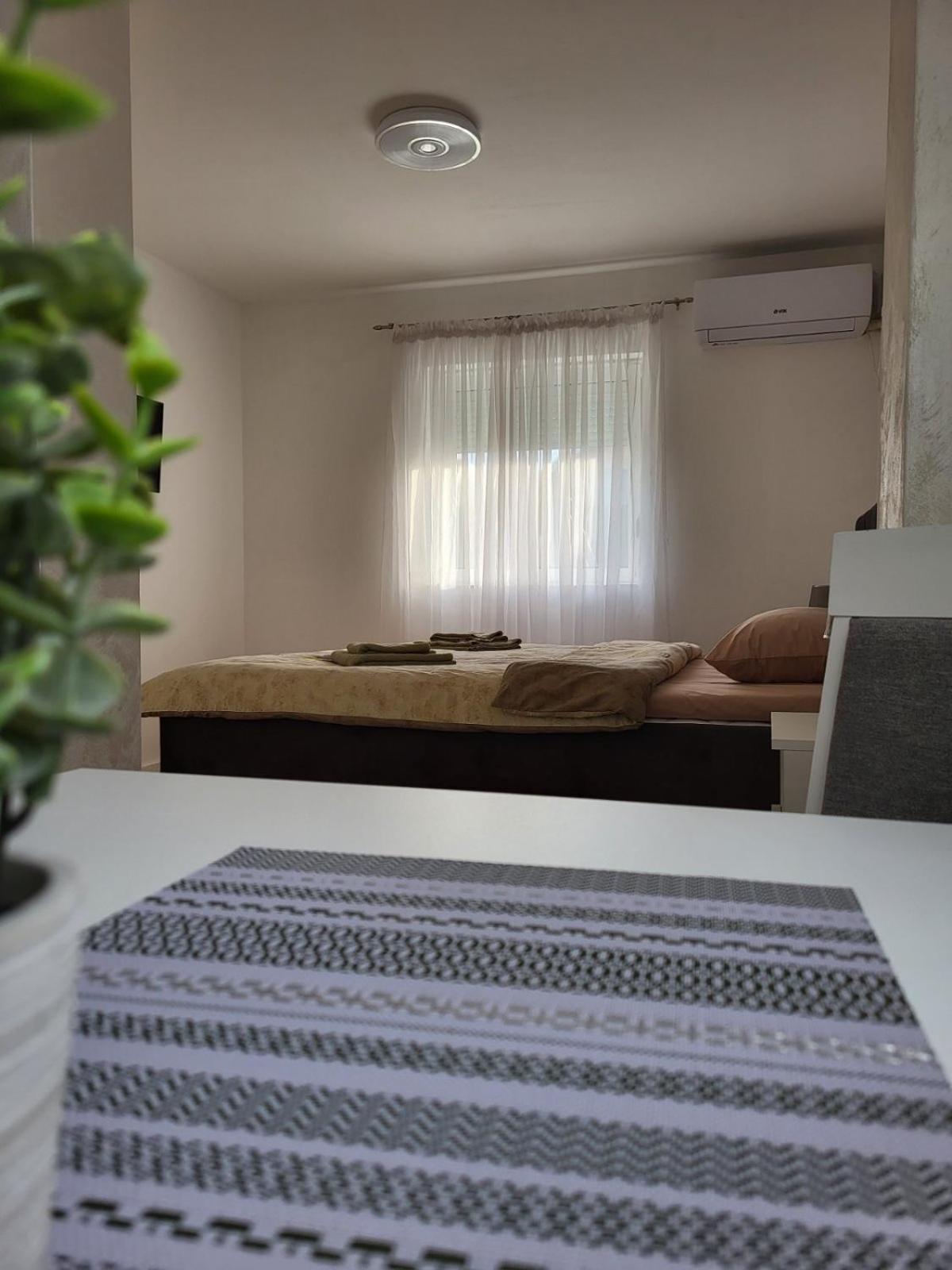 Sleep & Go Apartment Surcin Exterior photo